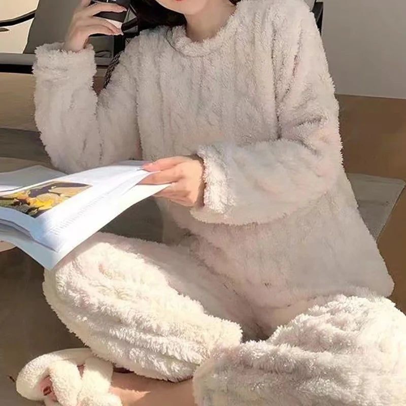 Women's Velvet Ribbed Fleece Pajama Set